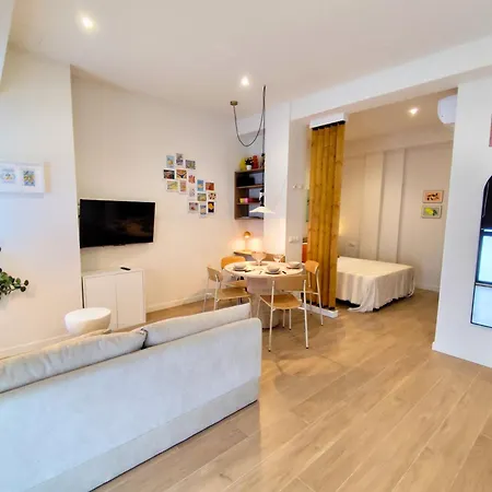 Appartamento Travel Habitat Loft Parque De Cabecera